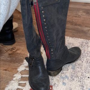 Madden Girl grey boot